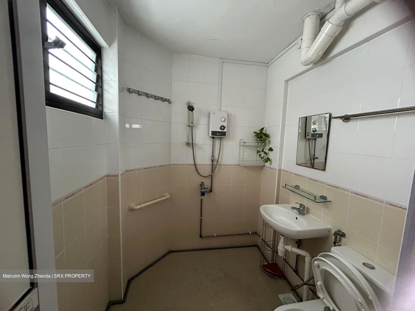 Blk 234 Jurong East Street 21 (Jurong East), HDB 5 Rooms #580302091
